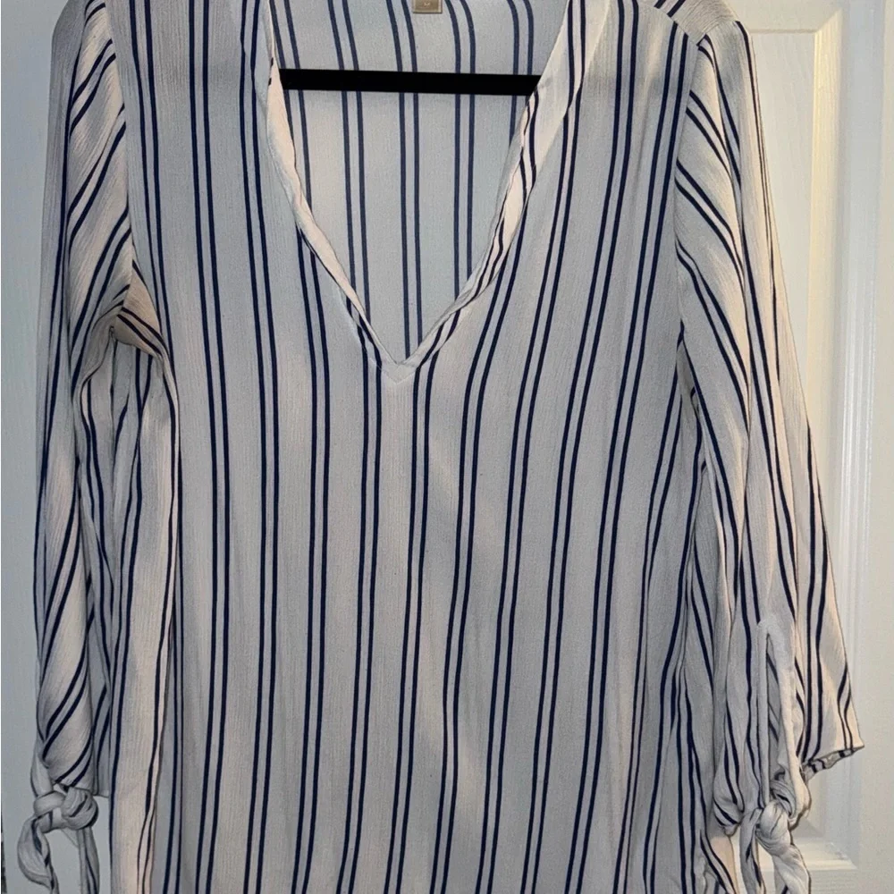 Michael Kors Nautical Beach VacationStriped Blouse with Tie Sleeves Medium 198
